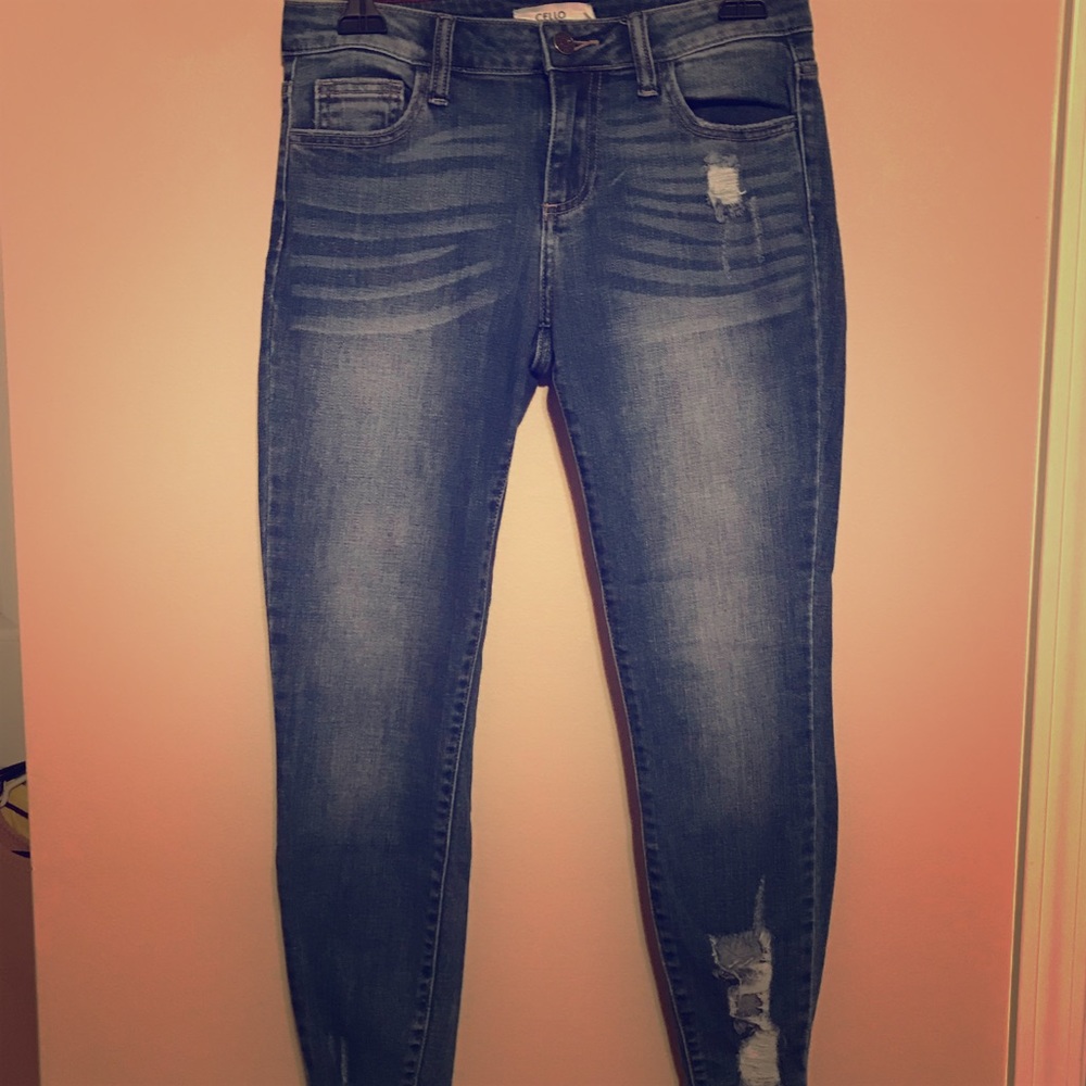 Cello cropped destroyed skinny jeans